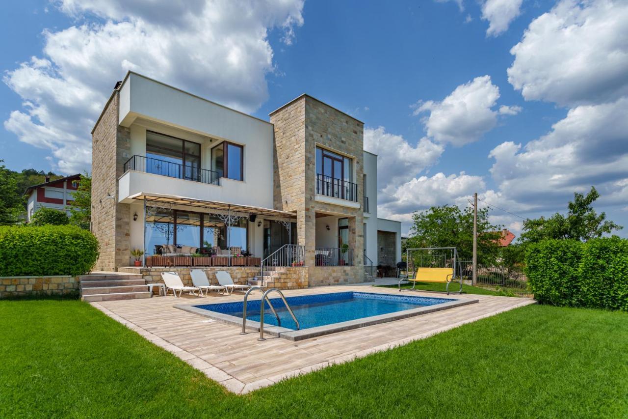 Villa Poemia Рогачево Екстер'єр фото