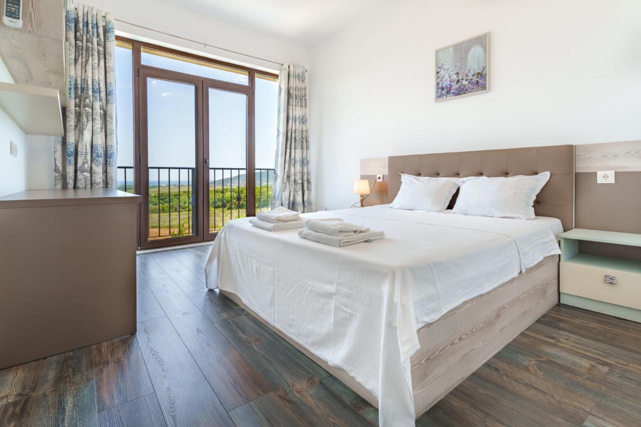 Villa Poemia Рогачево Екстер'єр фото